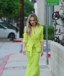 sabrinacarpenter-daily_284629.jpg