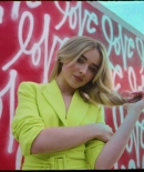 sabrinacarpenter-daily_285829.jpg