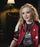 sabrinacarpenter-daily_284629.jpg