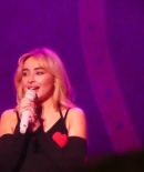 sabrinacarpenter-daily_2817829-1.jpg