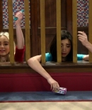 sabrinacarpenter-daily_282429.jpg