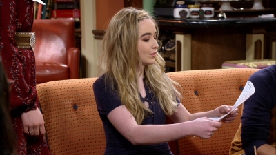 sabrinacarpenter-daily_286429.jpg