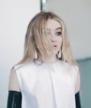 sabrinacarpenter-daily_287229.jpg