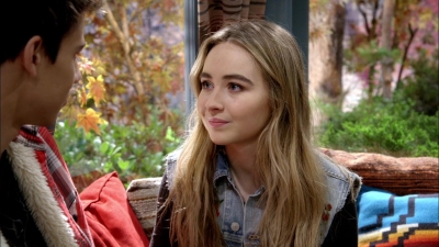 sabrinacarpenter-daily_2819829.jpg