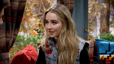 sabrinacarpenter-daily_2822029.jpg