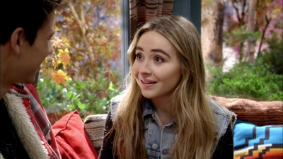 sabrinacarpenter-daily_2823429.jpg