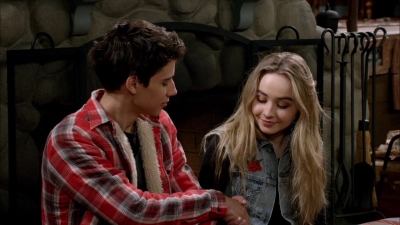 sabrinacarpenter-daily_2842329.jpg