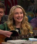 sabrinacarpenter-daily_2826729.jpg