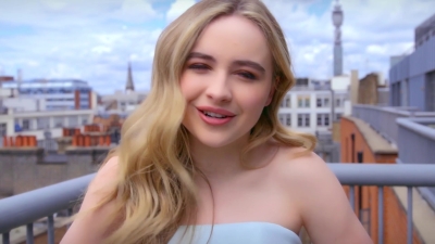 sabrinacarpenter-daily_2818029.jpg