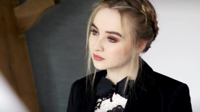 sabrinacarpenter-daily_286229.jpg