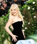 sabrinacarpenter-daily_284529.jpg