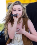 sabrinacarpenter-daily_28229.jpg