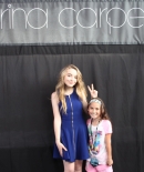 sabrinacarpenter-daily_283029.jpg