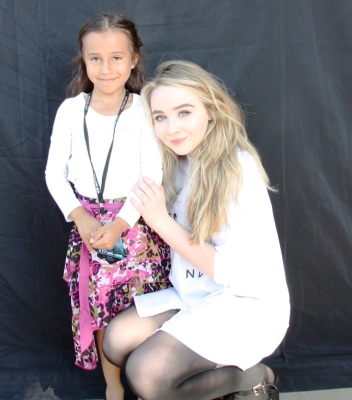 sabrinacarpenter-daily_285029.jpg