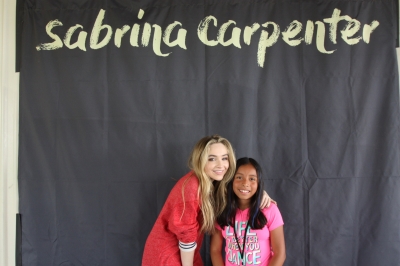 sabrinacarpenter-daily_285129.jpg