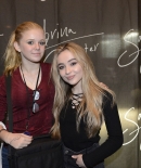 sabrinacarpenter-daily_2810329.jpg