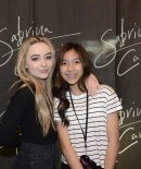 sabrinacarpenter-daily_2810929.jpg