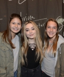 sabrinacarpenter-daily_2811729.jpg