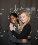 sabrinacarpenter-daily_28629.jpg