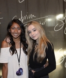 sabrinacarpenter-daily_289829.jpg