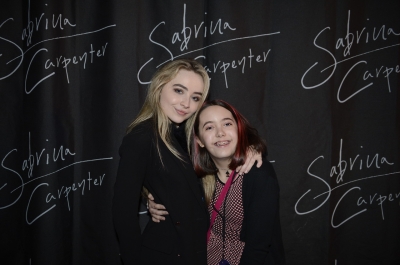 sabrinacarpenter-daily_281429.jpg