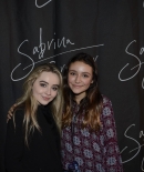 sabrinacarpenter-daily_28229.jpg