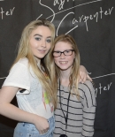 sabrinacarpenter-daily_28429.jpg