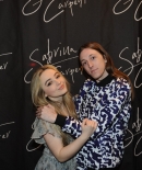 sabrinacarpenter-daily_283029.jpg