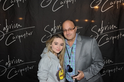 sabrinacarpenter-daily_2811129.jpg