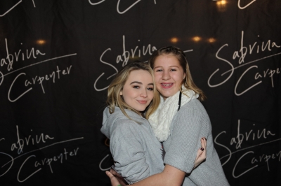 sabrinacarpenter-daily_2811529.jpg