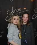 sabrinacarpenter-daily_287329.jpg