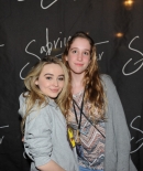 sabrinacarpenter-daily_287929.jpg