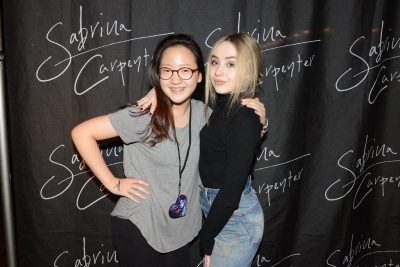 sabrinacarpenter-daily_28629.jpg