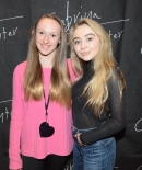 sabrinacarpenter-daily_28729.jpg