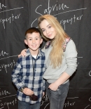 sabrinacarpenter-daily_281429.jpg