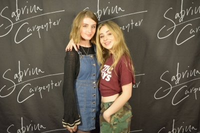 sabrinacarpenter-daily_28429.jpg