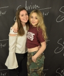 sabrinacarpenter-daily_282029.jpg