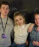 sabrinacarpenter-daily_281229.jpg