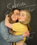 sabrinacarpenter-daily_281829.jpg