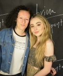 sabrinacarpenter-daily_281729.jpg