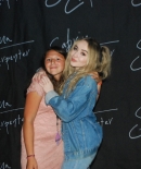 sabrinacarpenter-daily_2827429.jpg