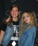 sabrinacarpenter-daily_285329.jpg