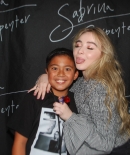 sabrinacarpenter-daily_2813329.jpg