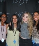 sabrinacarpenter-daily_284129.jpg