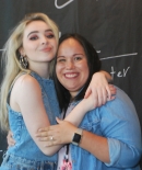 sabrinacarpenter-daily_282629.jpg