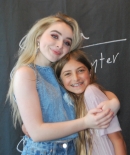 sabrinacarpenter-daily_283229.jpg