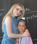 sabrinacarpenter-daily_283329.jpg