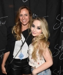 sabrinacarpenter-daily_2811729.jpg