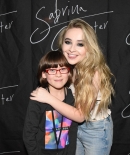 sabrinacarpenter-daily_2815029.jpg