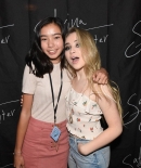 sabrinacarpenter-daily_2818229.jpg